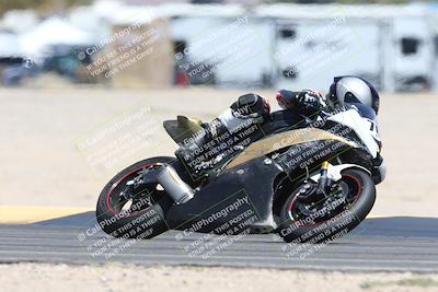 media/Apr-19-2025-CVMA (Sat) [[586b59ad56]]/Race 4-Formula Middleweight/
